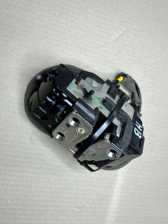 de la Serrure Portière tylnych Nissan Qashqai 82500EY11D