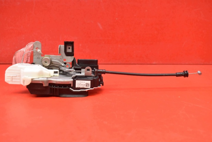 lock door left rear part rear 31391830 VOLVO V40 2 II 12-16