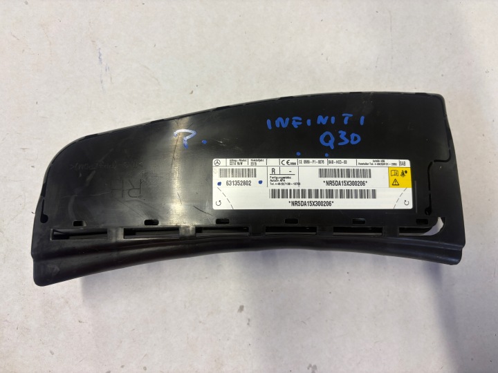 INFINITI Q30 zračni jastuk airbag zračni jastuk sjedala desna 631352802