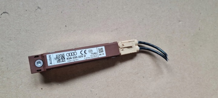 Q3 83A verstärker moudl antenne 83A035225D