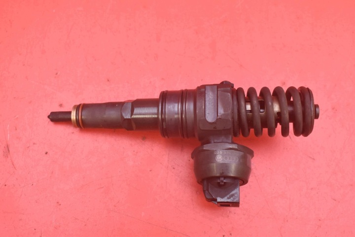 injection injecteur 038130073AG 0414720215 VW GOLF 5 V 1.9 TDI 105 KM 03-09