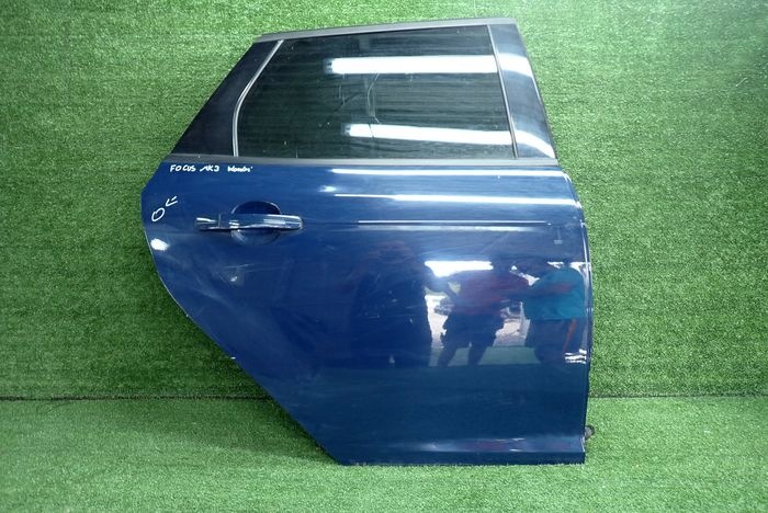 FORD FOCUS MK3 III KOMBI 10- Tür rechts hinten heck