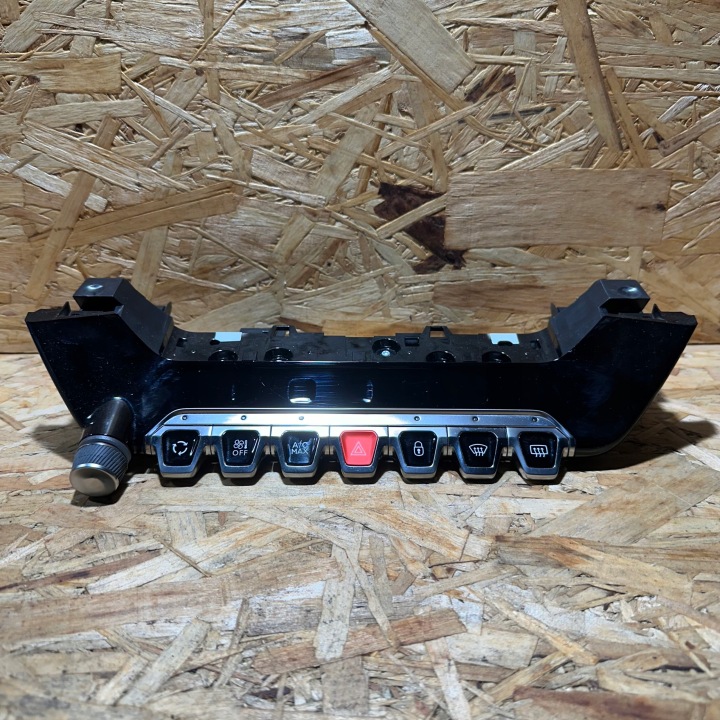 CONTROL PANEL OF THE AIR CONDITIONING PEUGEOT 208 II