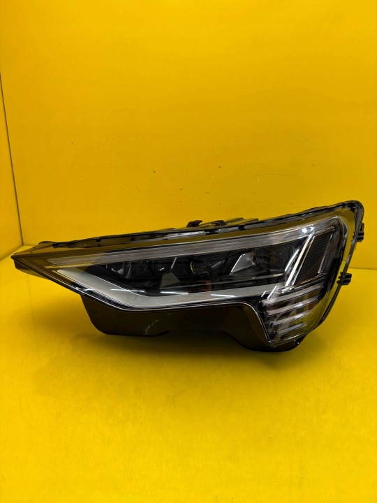 Licht links Audi Q8 E-Tron 4KE Lift 2022- Digital Matrix 4KE941035D