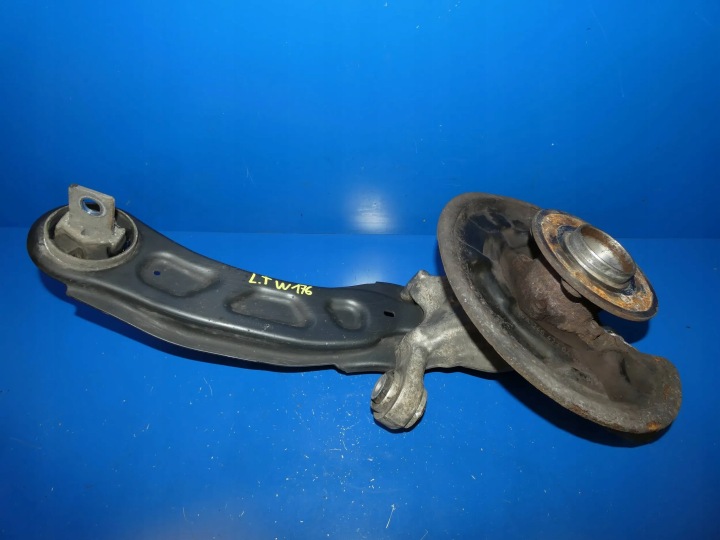 MERCEDES A KLASA W176 ACHSSCHENKEL RADNABE RADLAGER SCHENKEL QUERLENKER LINKS HECK