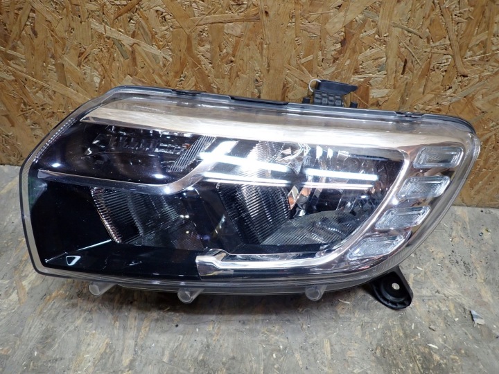 GAUCHE FEUX PHARE REFLEKTOR GAUCHE DACIA SANDERO 2 II LIFT 2016-2021R 260605665R
