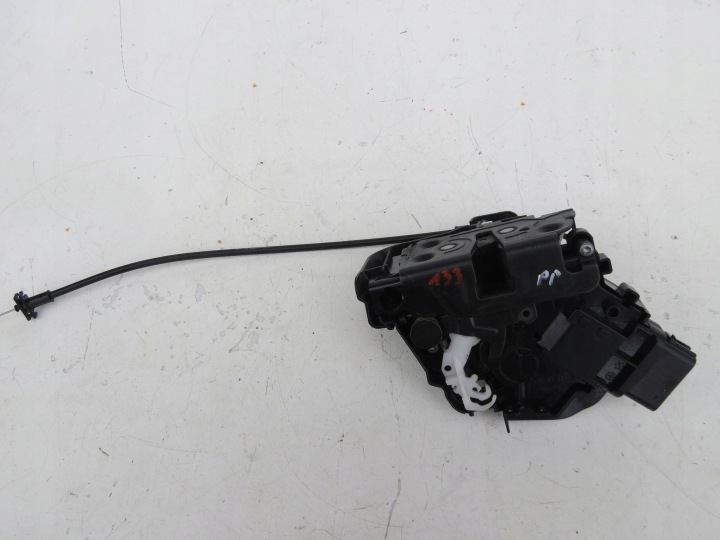 de la Serrure Portière Droite Avant VOLVO V70 lll 3.2 B R6 243 KM 07-16r 31253658