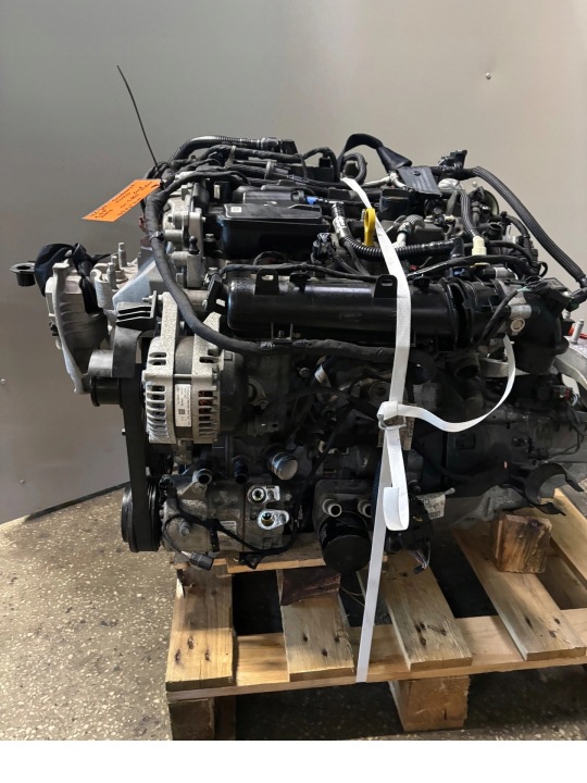 FORD FIESTA MK8 ST 18r 1.5 ECOBOOST 200KM COMPLETE ENGINE 9