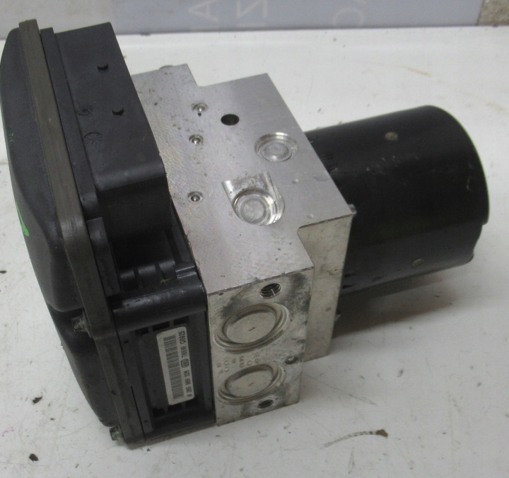 BMW E61 3.0 D X DRIVE 07R brake booster ABS