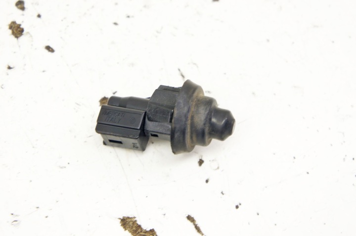 EU112+ Dacia Sandero III Sensori di Fine Porta 7700427640R Complete 4piece 6
