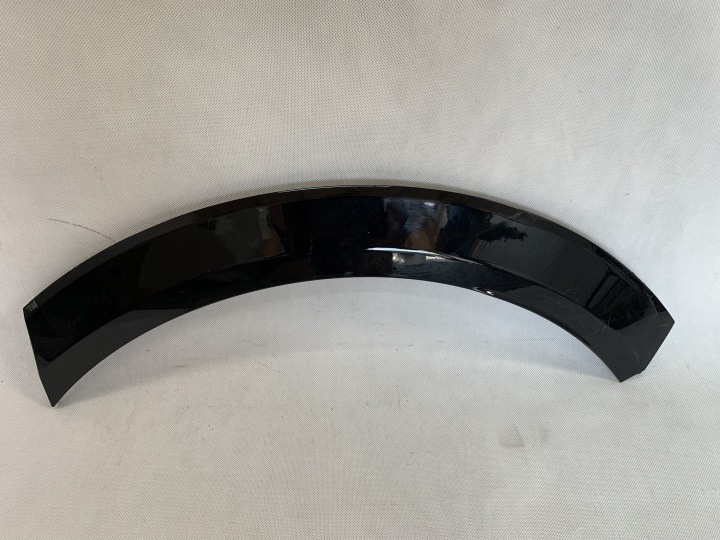 Leiste Schutzleiste Blende Gehäuse Kotflügel links hinten Ford Puma 19 L1TB-S286D03-D 07.26