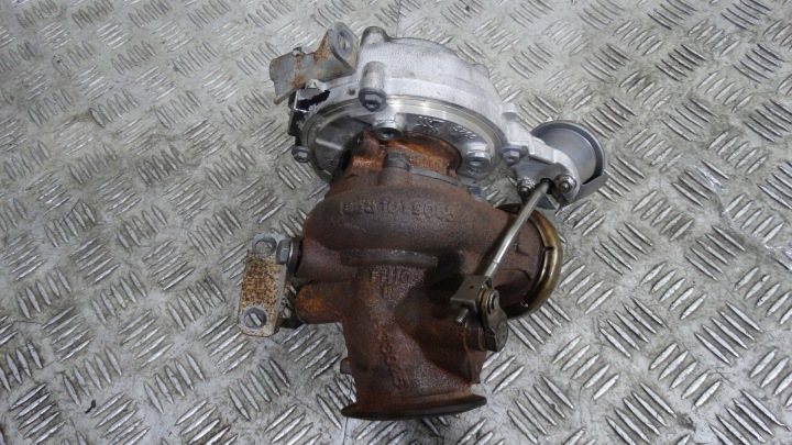 IDEALNA TURBINA BMW G30 G11 550d 750d 1