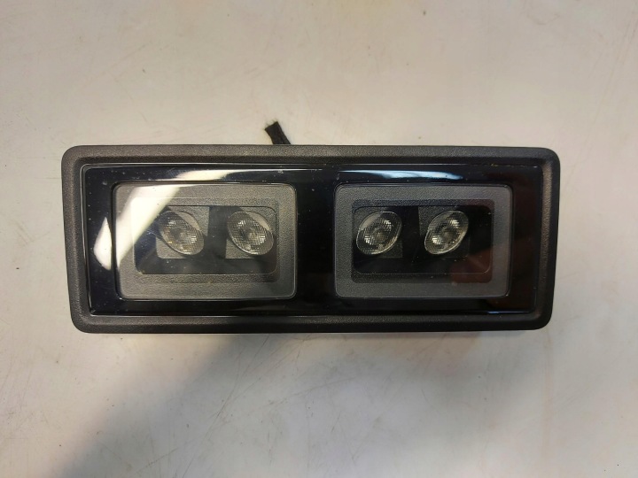 Cupra Tavascan 11H 2025 FANALE kabinowa interna medio oryg 5fl947290