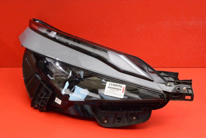 REFLEKTOR right light front FULL LED 26010-HN25A NISSAN QASHQAI J12 LIFT