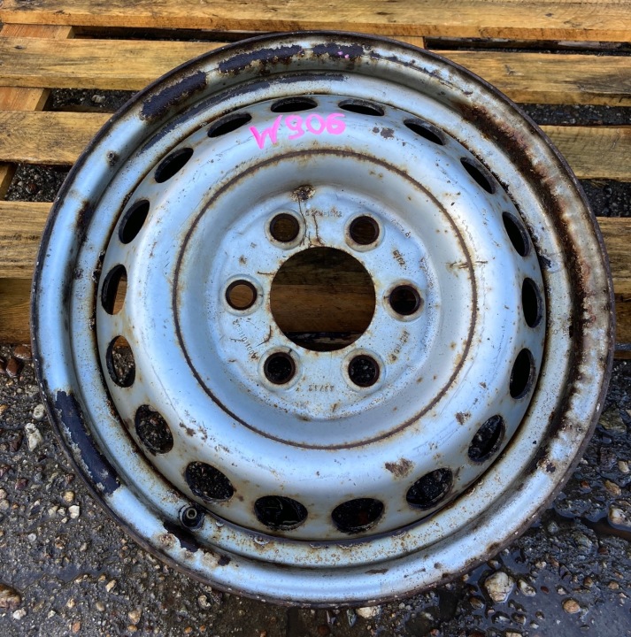 MERCEDES SPRINTER 906 felni 16 ET 62 A0014014802