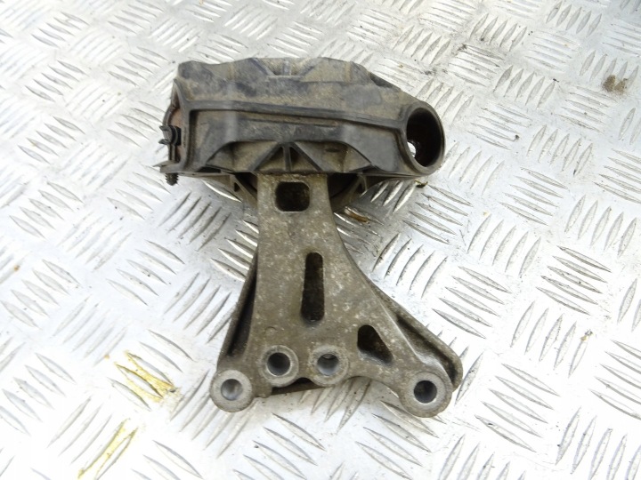 PEUGEOT 2008 engine mount 9676780580 1.2 VTI