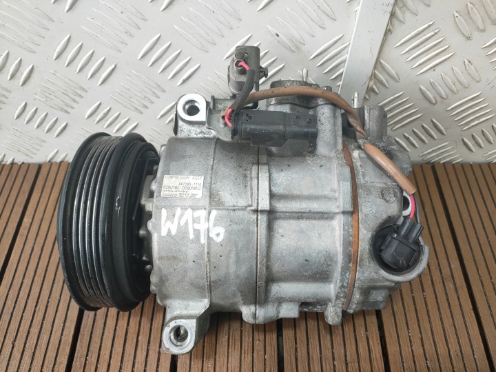 MERCEDES CLA W117 W176 W246 1.8 2.2 CDI compressor of the air conditioning 447280-7110