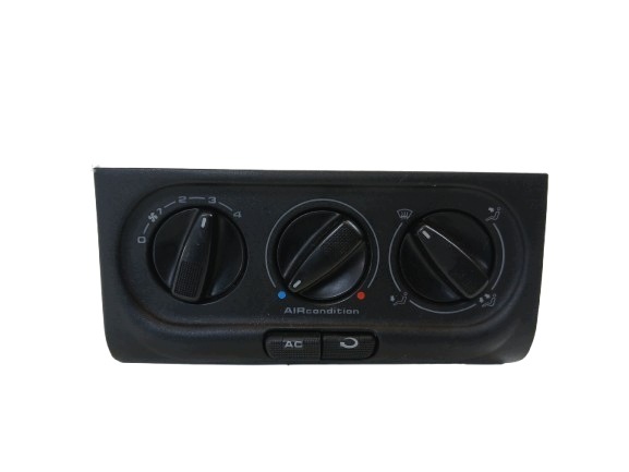 VW PASSAT B4 PANEL klimatizaci klími 357819045A