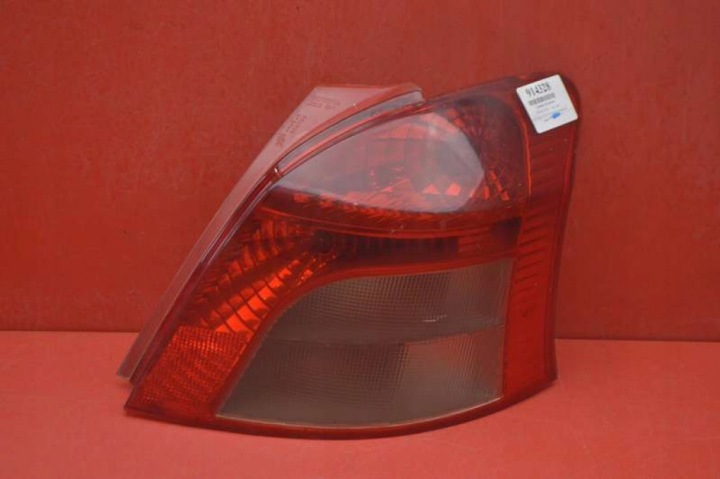 light right rear part rear TOYOTA YARIS 2 II 5D 05-09