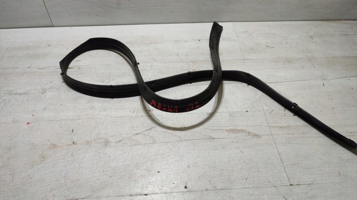 guarnizione del cofano Mazda 2 DJ lift