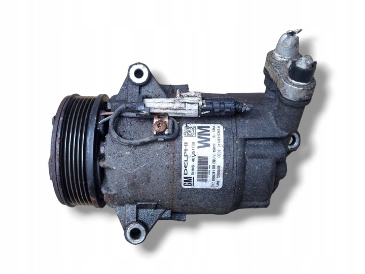 compressor of the air conditioning Opel Zafira 2 (B) facelift 2008 13286088