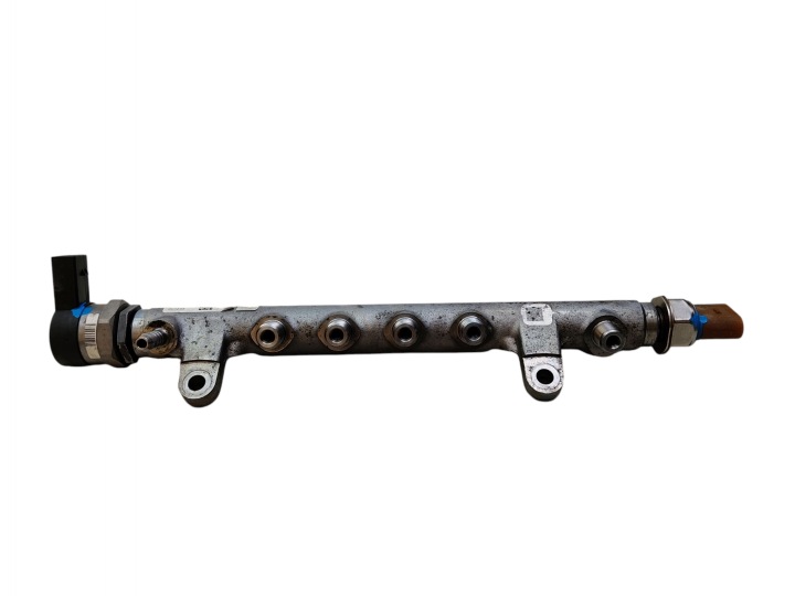 kraftstoffverteiler einspritzleiste sensoren AUDI A6 C6 A4 B8 2.0 TDI 03L130089A 057130764H