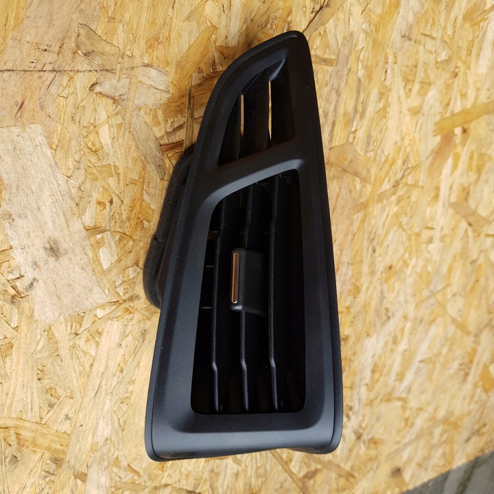 FORD FOCUS MK3 KOMBI HB right grid air conditioning devices intake
