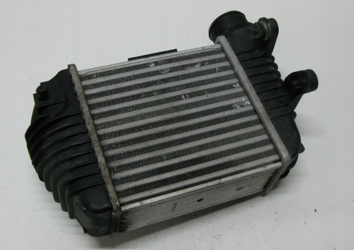 AUDI A6 C6 LIFT KOMBI Kühler INTERCOOLER 4F0145806T