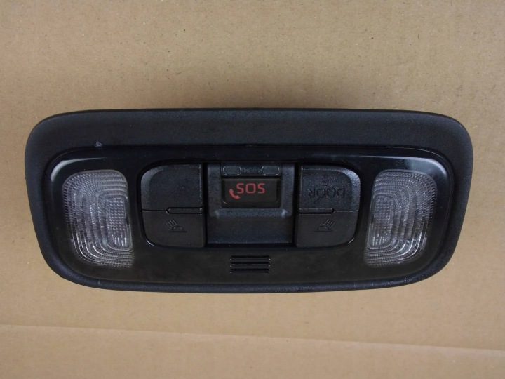 Toyota Yaris IV oswietlenie cabs light of the roof 81260-K0010