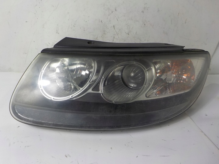 HYUNDAI SANTA FE II LIFT Feux phare Gauche Avant Avant UK