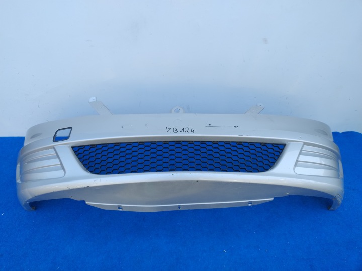 DACIA LOGAN LIFT 08-12 ROK Stoßstange vorne + Lüftungsgitter 820078275 ZB124