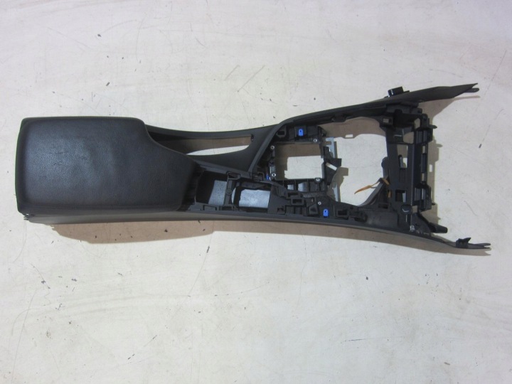 BMW F30 Accoudoir Adaptateur AUX 9285129 TUNEL EUR