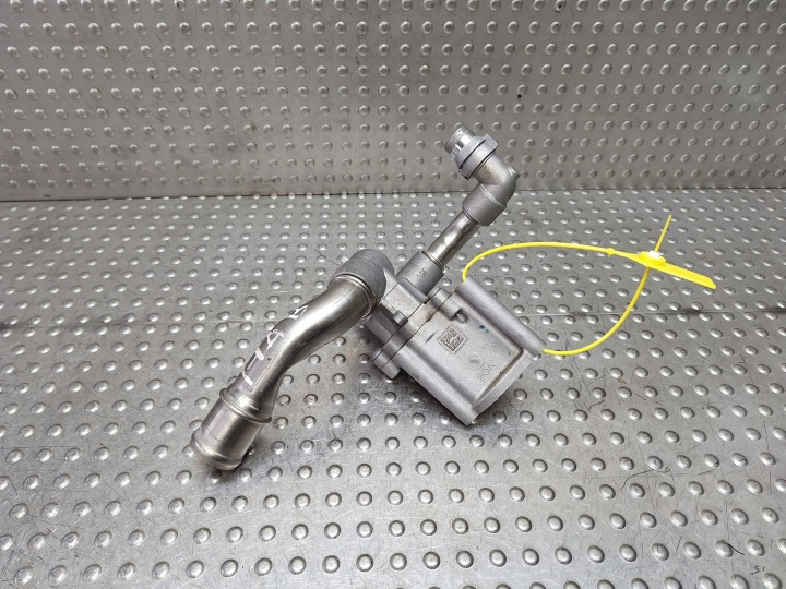 tubo FLANGIA TESTATA d’acqua 05048284AB 05048714AA JEEP WRANGLER JL 2.0 T 4XE