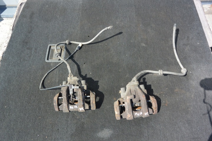 BREMSSATTEL BREMSE SATTEL BREMS- KPL HECK MERCEDES GL X164 ML W164