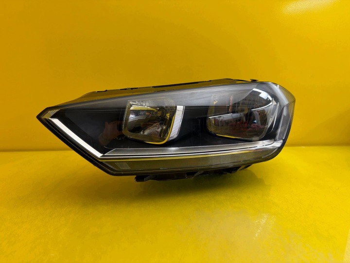 light left VW Golf 517 Sportsvan 2014-2018 Zwykla fog light H7 517941005B