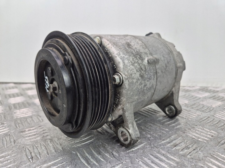 BMW X3 F25 18d Compresseur Climatisateur air conditionné 6826879 B47D20A