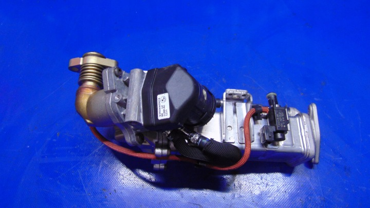 hladnjak ispušnih plinova egr ventil 3.0D BI-TURBO N57 BMW F10 F11 10-17 godina