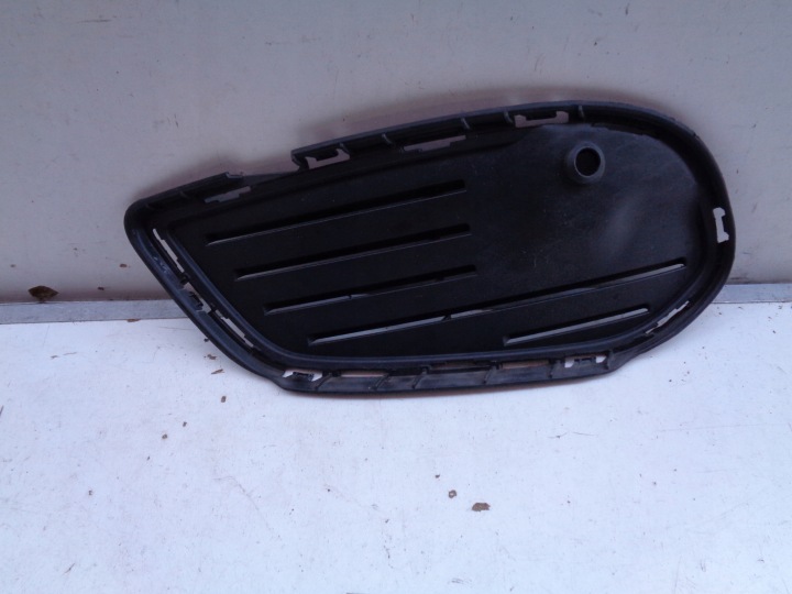 intake air left grid MERCEDES C-KLASA W205 14- AMG