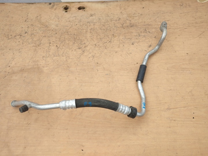 hose wiring hose of the air conditioning AUDI A4 B7 2.0 TDI BLB 8E1260712AC