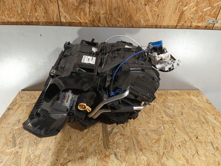 Bloc de chauffage complet DACIA SANDERO II 272702263r