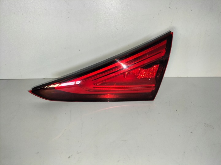 LICHT HINTEN HECK RECHTS MERCEDES CLS W257 18- LED INNEN AUF HECKKLAPPE