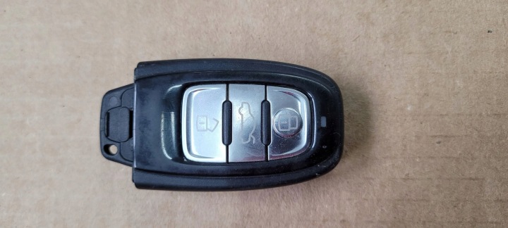Clé PILOT KEYLESS 4H0959754K AUDI A6 C7 A7 A8 D4