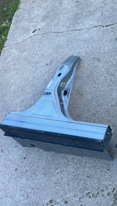 RIVESTIMENTO MONTANTE media nadwozia MINIGONNA sinistra Bocchetta Nissan Juke II F16 XDRG