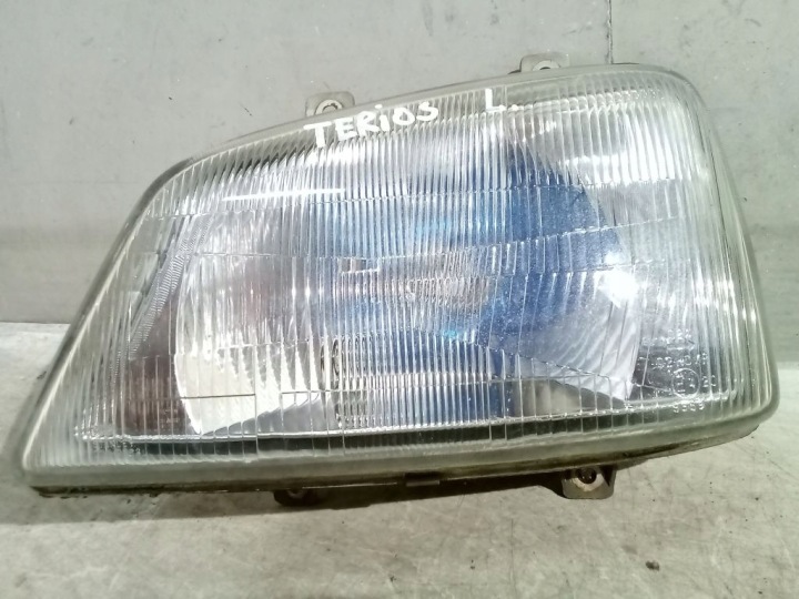 Daihatsu Terios und 1 Licht links vorne vorne