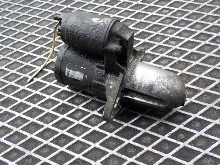 SUBARU IMPREZA III (GH) starter M000T30475
