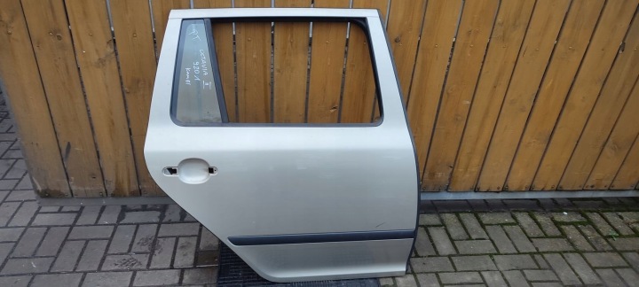 Portière Arrière Arrière Gauche Skoda Octavia II 2,0 FSI 9201 kombi