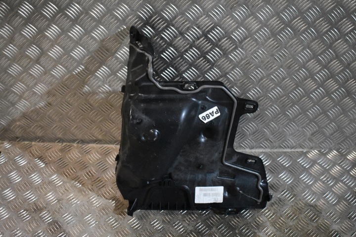 IDEALNA copertura GREMBIALINA Paratia sottoscocca sinistra MERCEDES W167 SUV 1