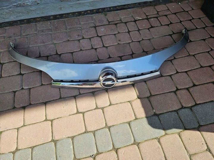 Blende Schutzkappe Blende Abdeckung heckklappe Kofferraum LIFT Z179 kombi Opel Insignia A 22804084