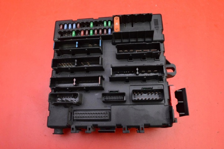 Module fusibles 12766740 SAAB 9-3 2 II 1.9 TiD 120 KM 02-07