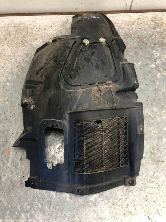 podblatník levý předek díl přední BMW F10 F11 LCI LIFT 7186727